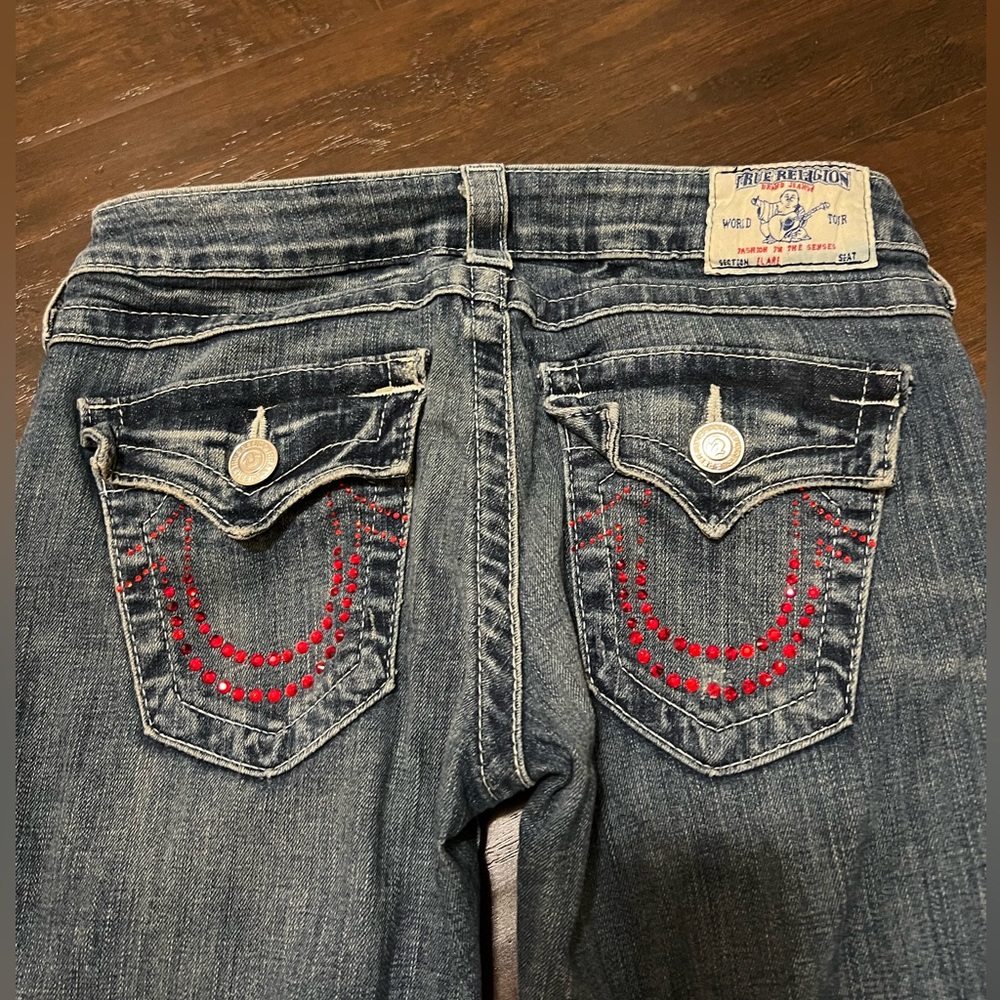 True Religion light washed Blue flare Jeans with red rhinestones - size 27